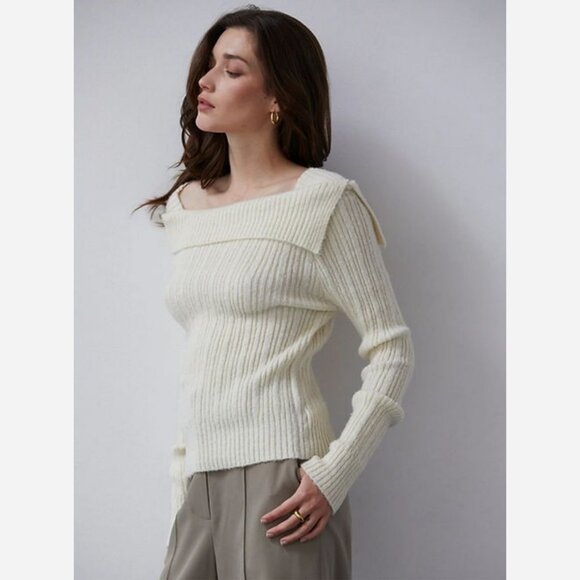 Cream Partial Off Shoulder Sweater – Soft Ribbed Knit - Picture 4 of 9